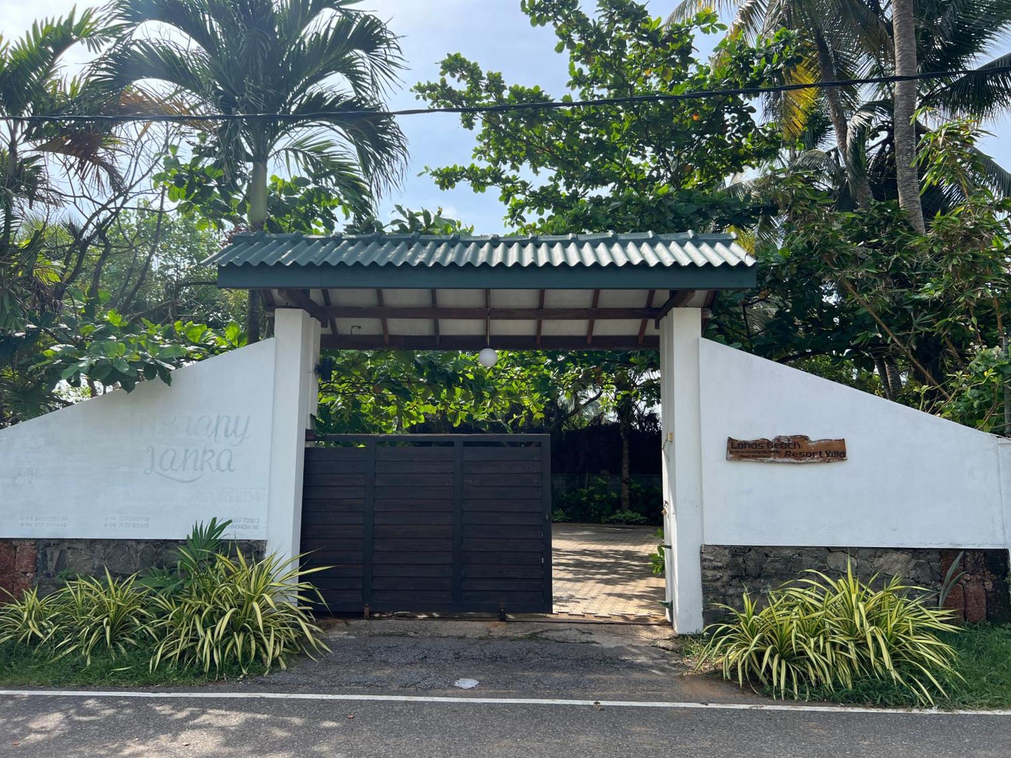 Lohas Beach Resort Villa Kalutara Bagian luar foto