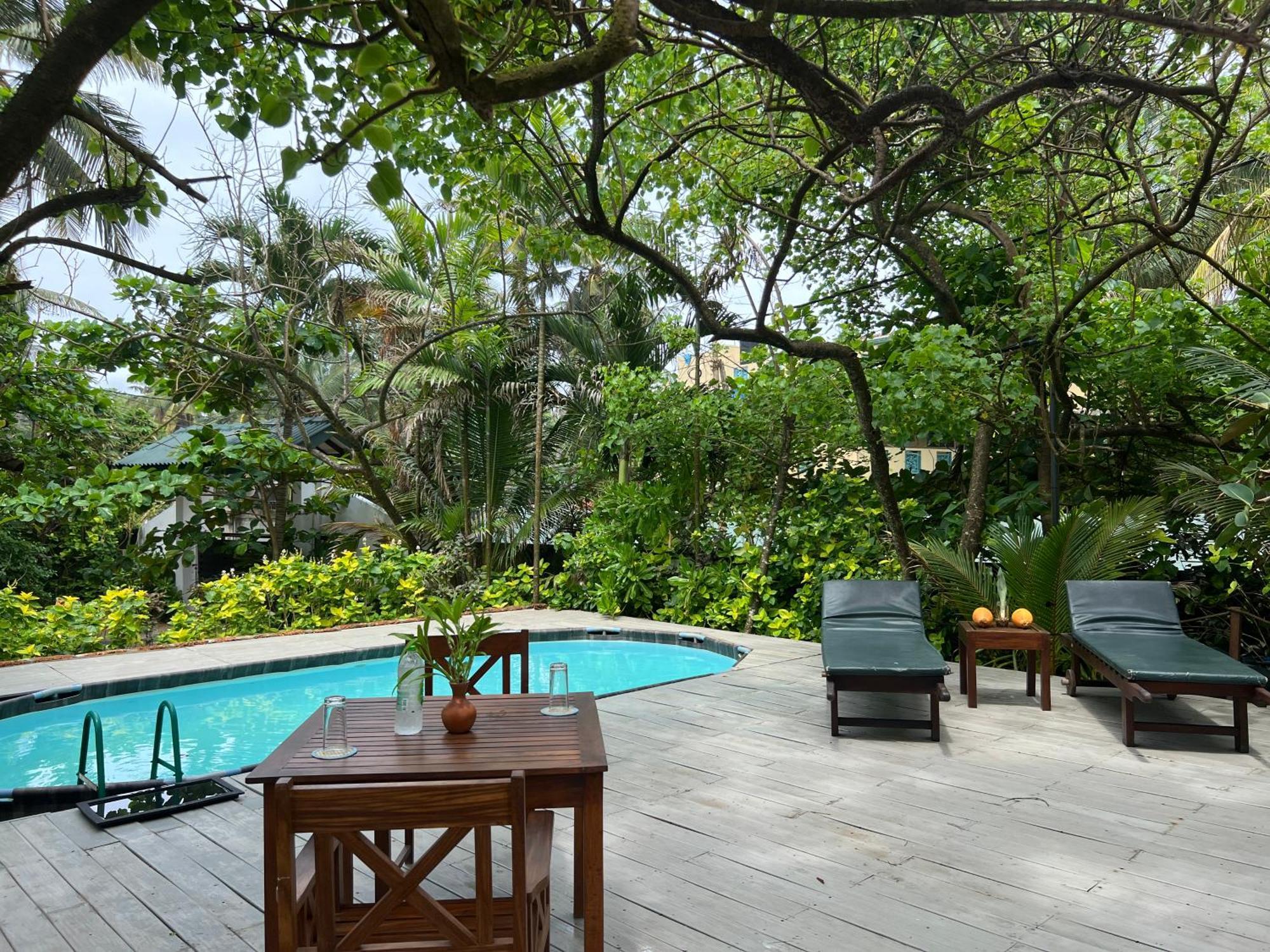 Lohas Beach Resort Villa Kalutara Bagian luar foto