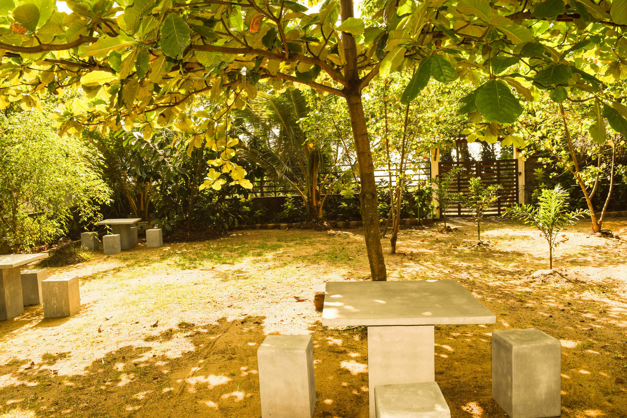 Lohas Beach Resort Villa Kalutara Bagian luar foto
