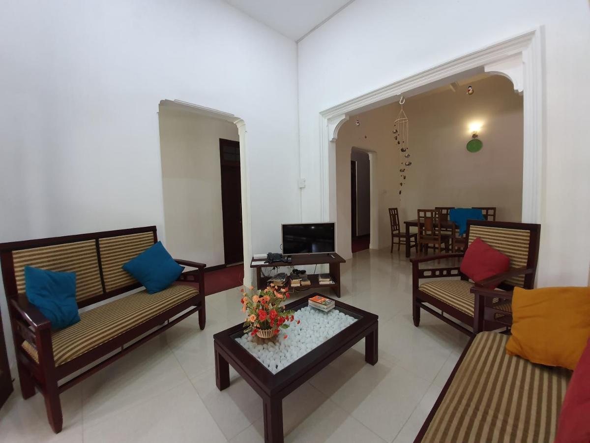 Lohas Beach Resort Villa Kalutara Bagian luar foto